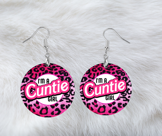 Cuntie Girl Round earrings